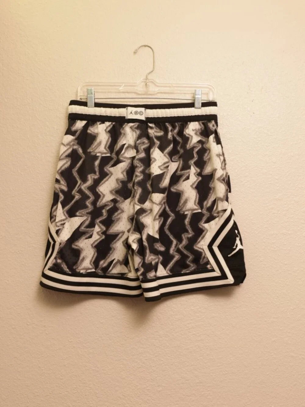 Nike Mens Jordan Dri-Fit BC Diamond Shorts (L)